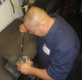 Hydraulic Pump Repair